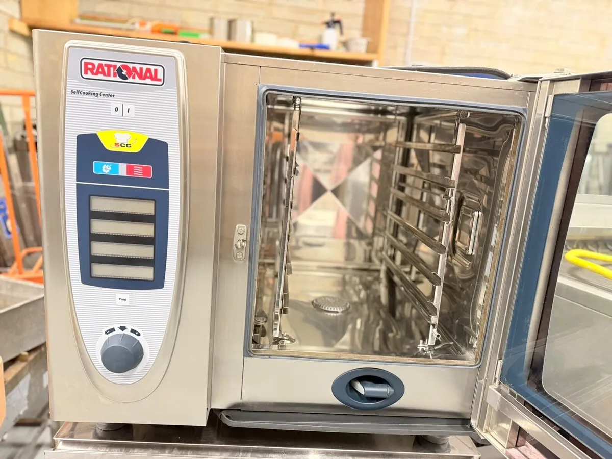 Rational Combi oven 6 Racks - Image 3