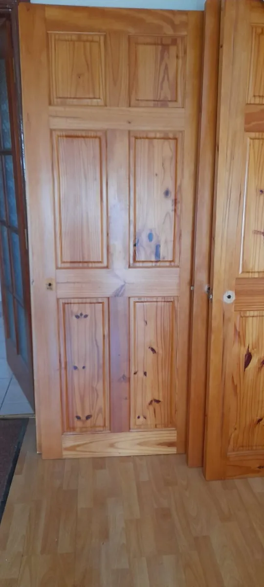SOLID PINE DOORS