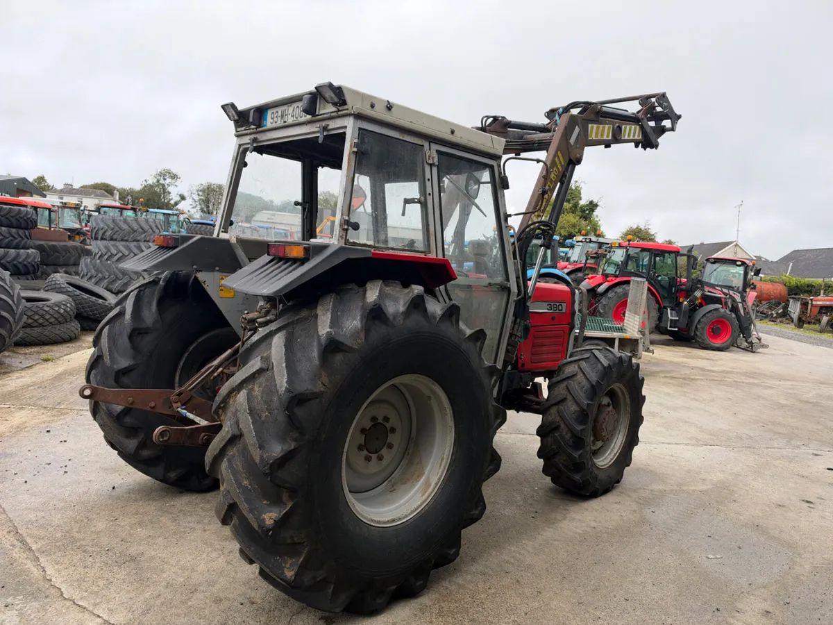 1993 Massey Ferguson 390 with Loader - Image 3