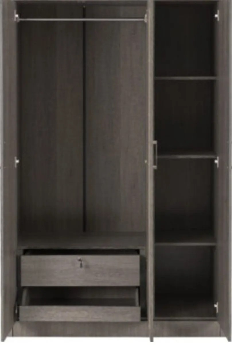 Lisbon 3 Door Wardrobe - Image 2