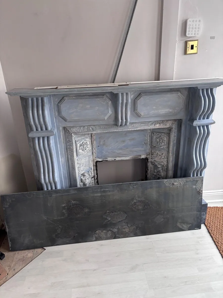 Gas Fire & Fireplace surround - Image 3