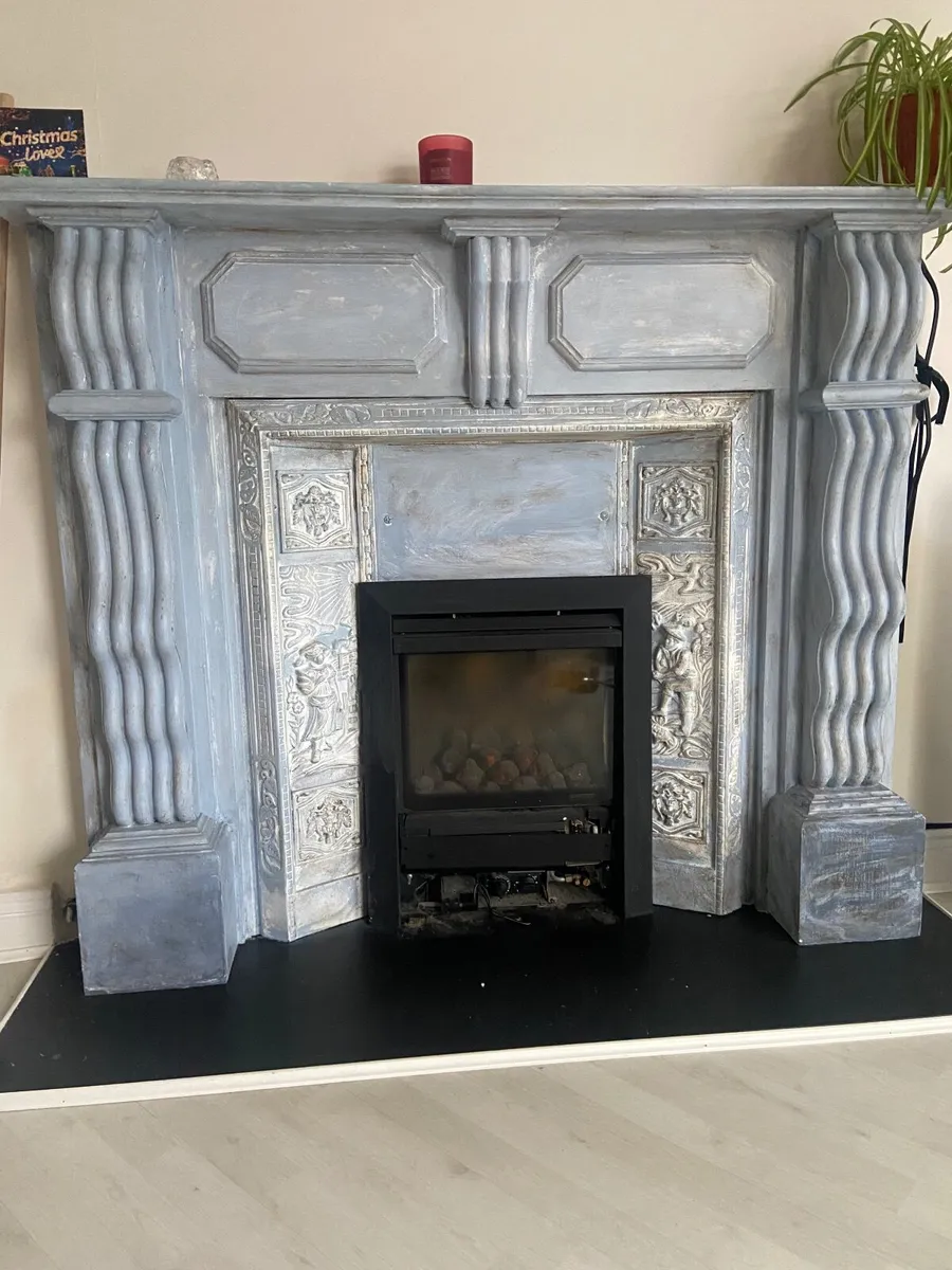 Gas Fire & Fireplace surround - Image 2