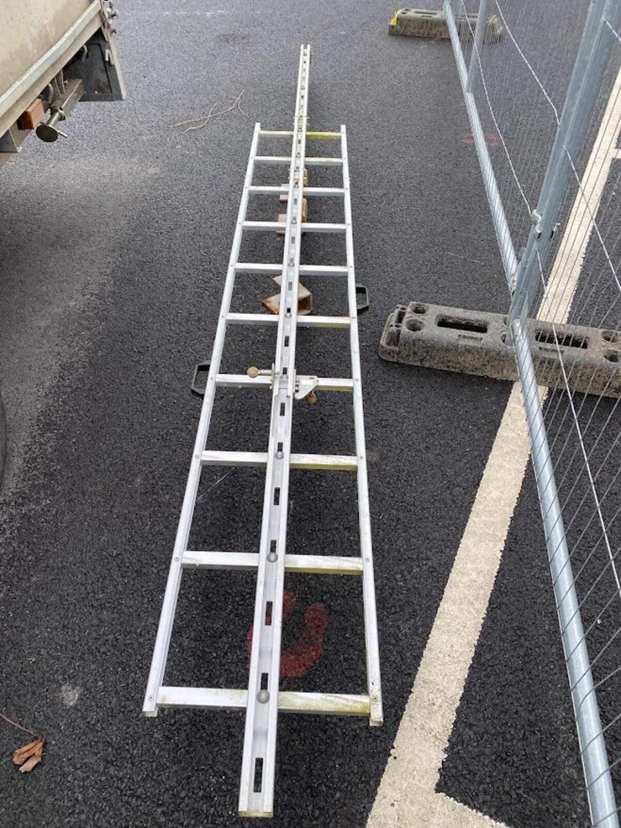 Ladder Pivot lock safety access ladder - Image 1