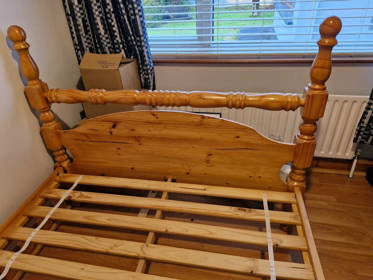 Double bed. - Image 1