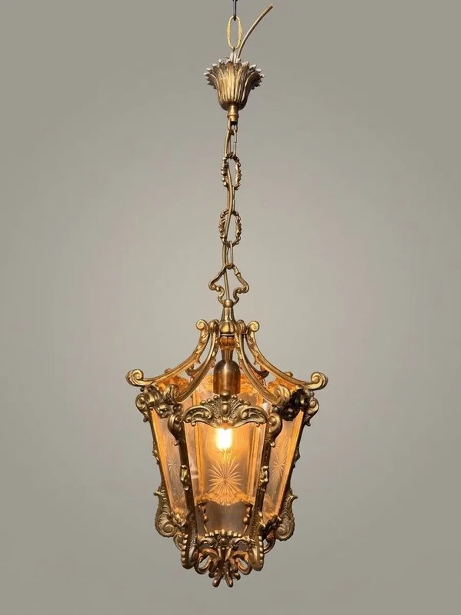 Stunning French Louis XV Style Brass Lantern - Image 1