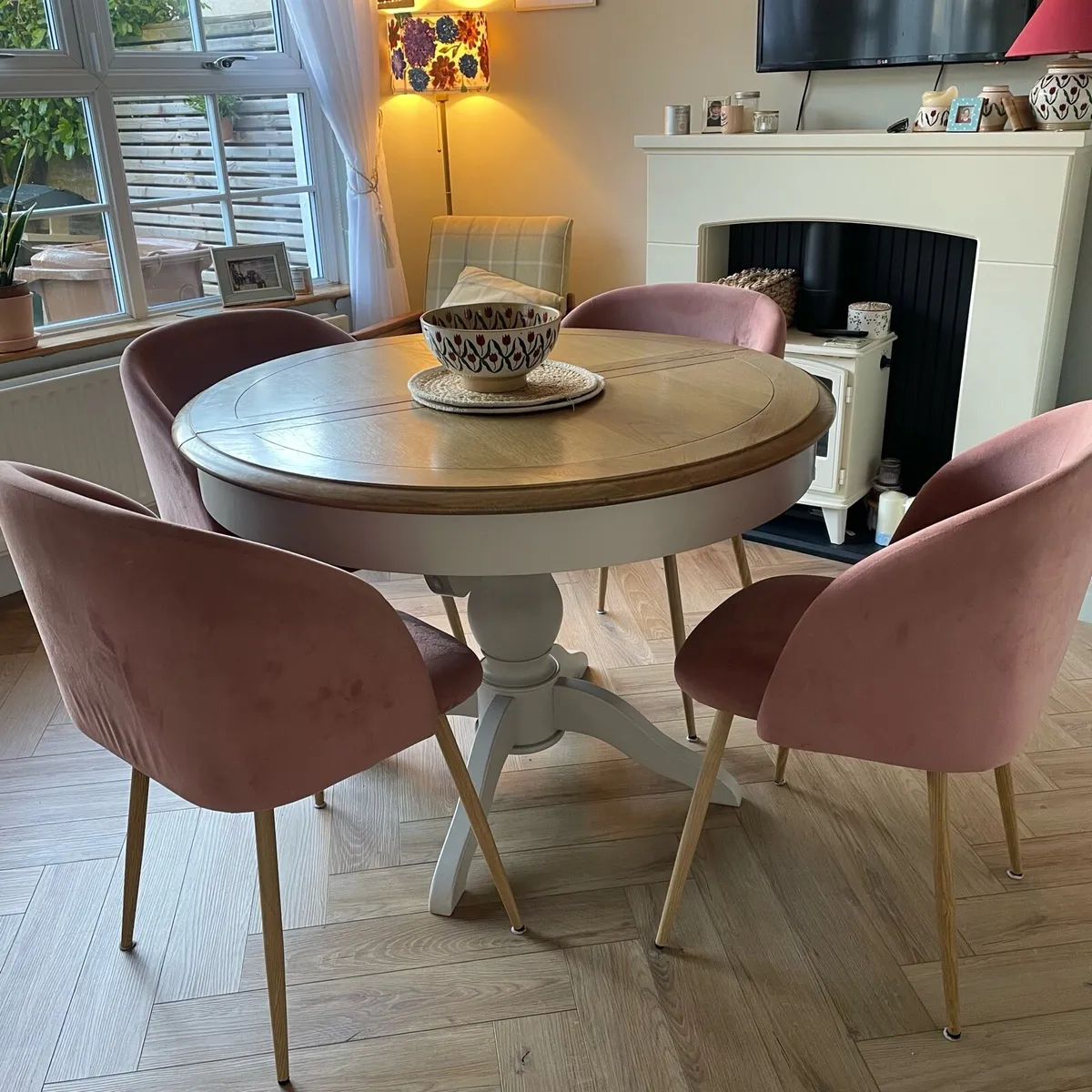 Dining chairs - Image 2