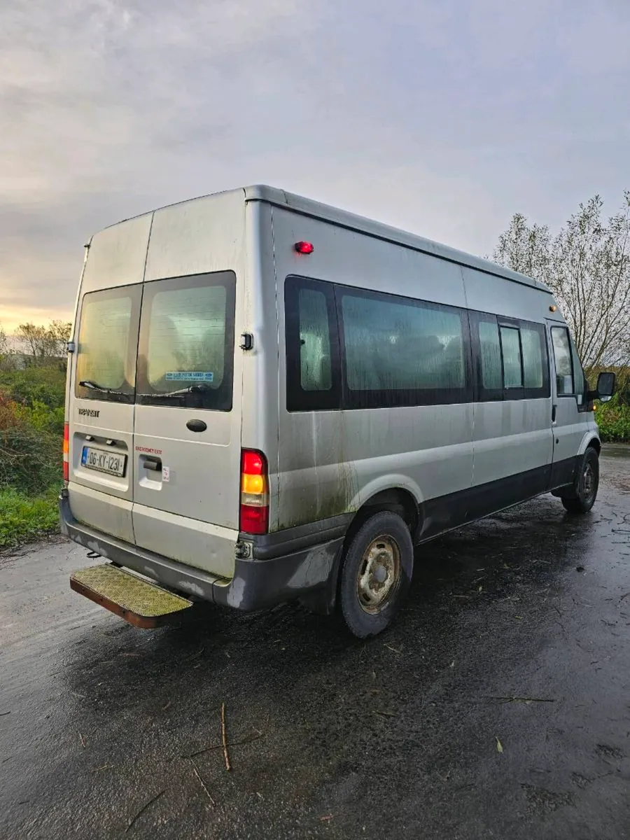 Ford Transit - Image 3