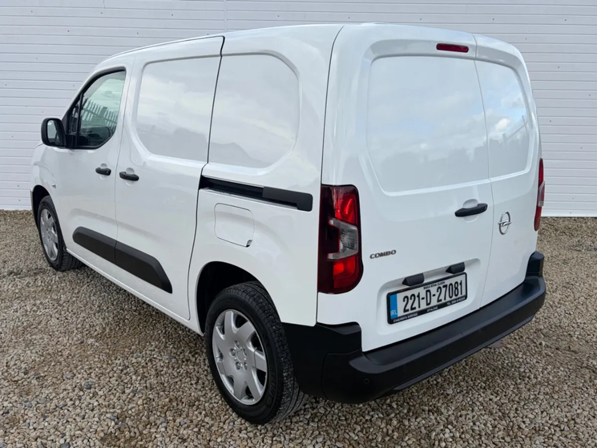 Opel Combo L1H1-1.5 100PS DIESEL 6SPEED MANUAL 100 - Image 3