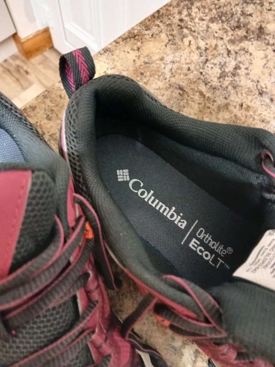 Columbia ladies runners - Image 1
