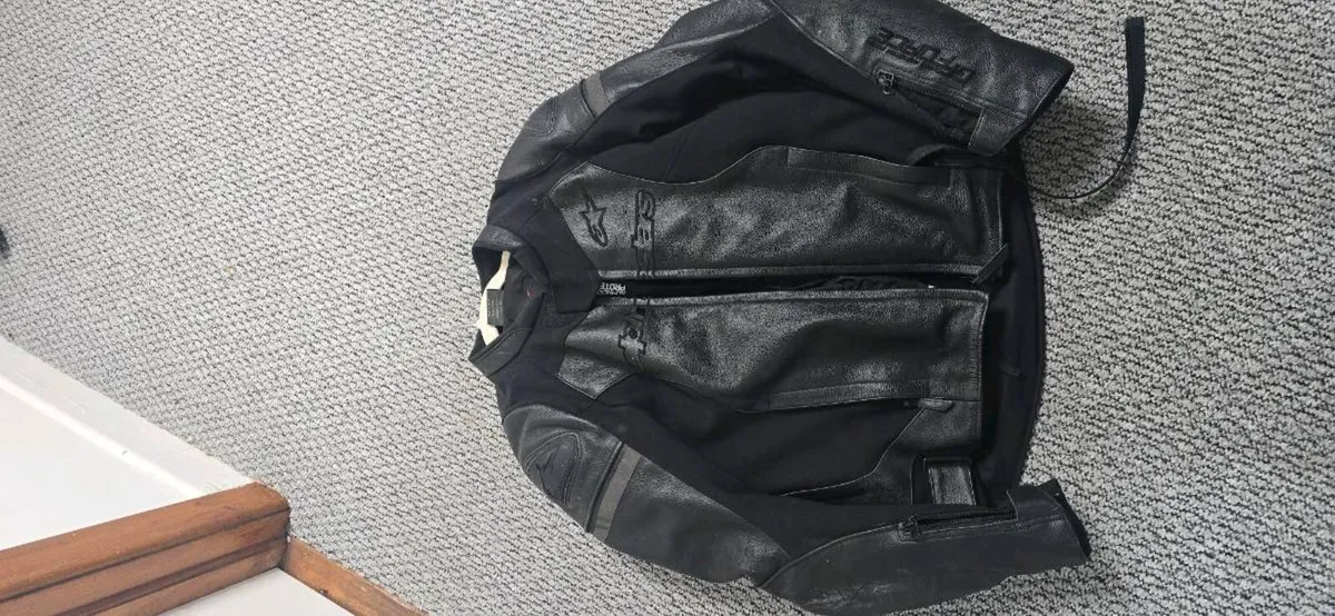 Alpinestars motorbike jacket and trousers - Image 2