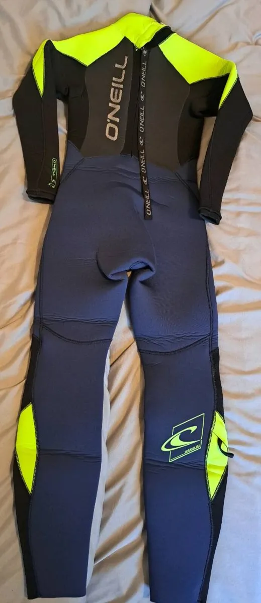 Wetsuit - Image 3