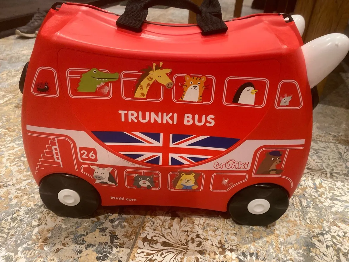 Trunki Bus kids suitcase - Image 3