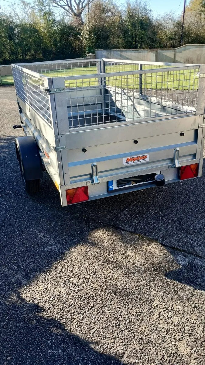 For Sale: Neptune Trailer - Image 2