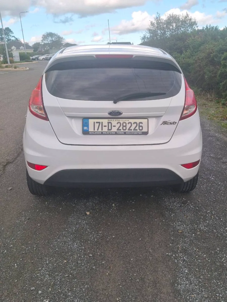 Ford Fiesta Van - Image 2