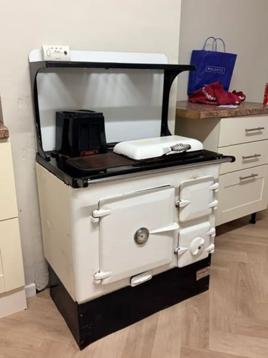 Aga Style Vintage Doric Cast Iron Range Cooker - Image 2