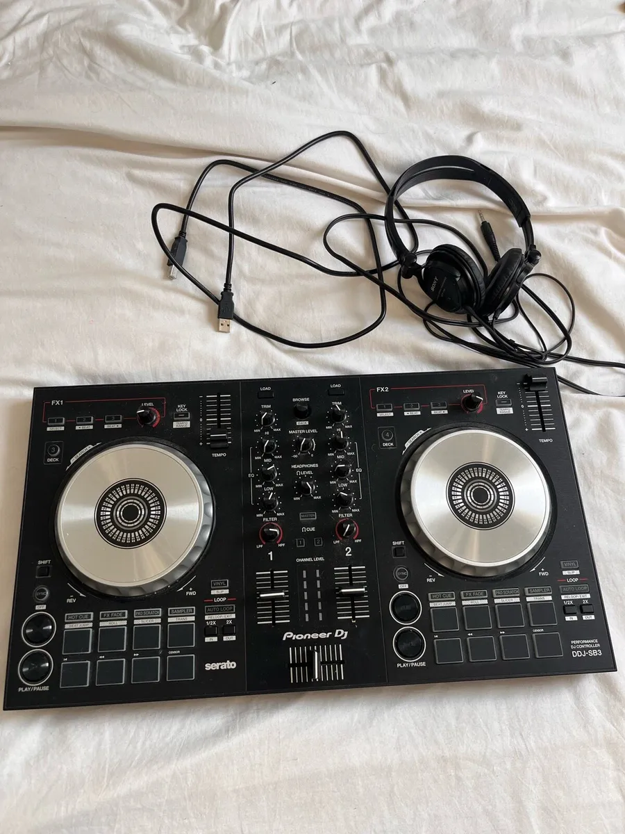 Pioneer DDJ SB3 - Image 1