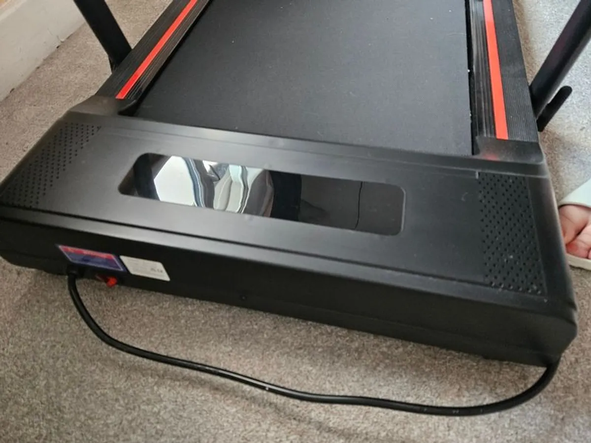 Treadmill/Walking Pad- Never Used. Foldable - Image 4