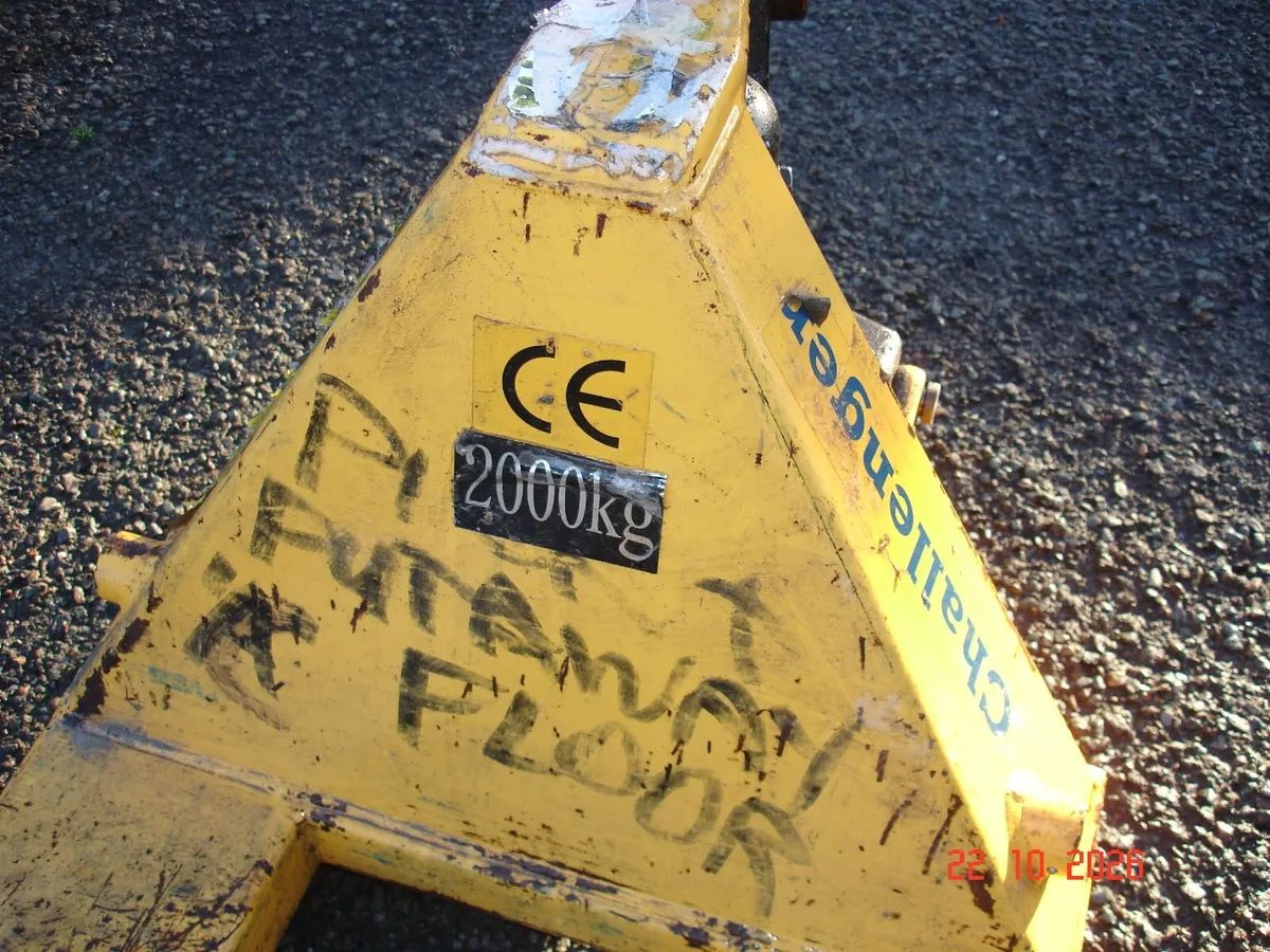 Pallet  Truck - Image 3