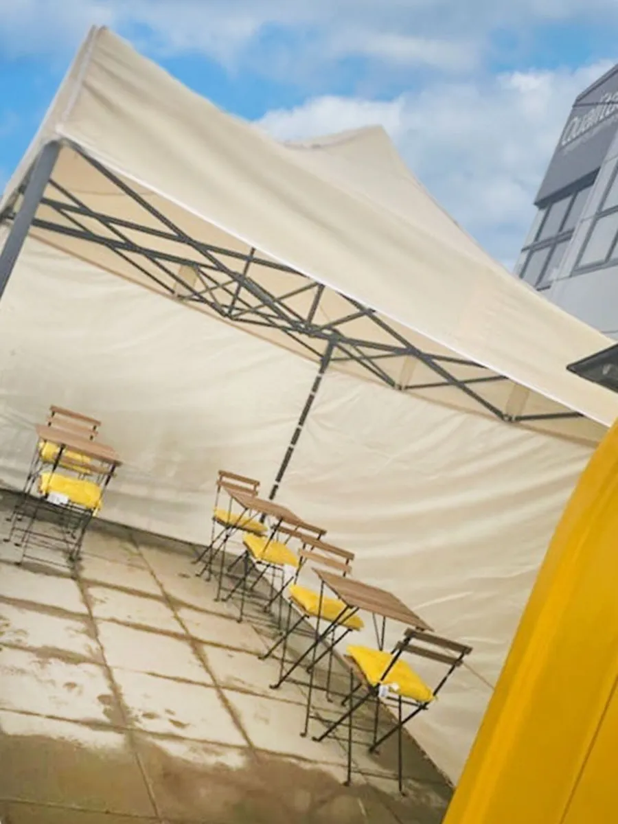 3x4.5m Heavy-Duty Pop Up Gazebo 40mm FREE delivery - Image 3