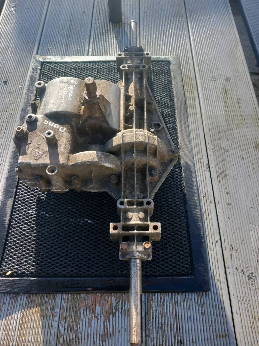 Countax/Westwood manual transmission for sale - Image 2