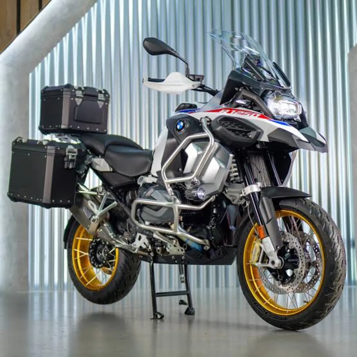 BMW R 1250 GS Adventure - Image 2