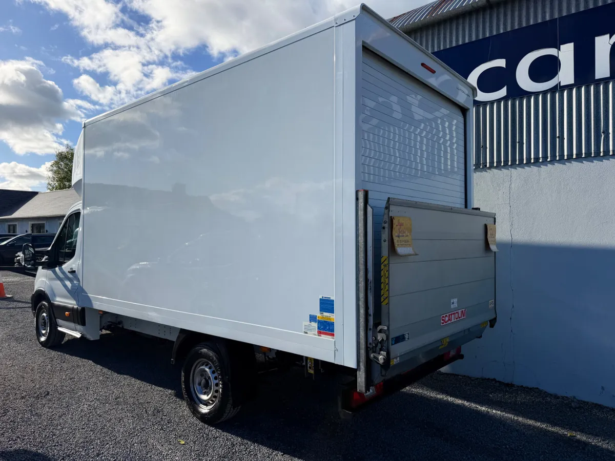 2023 FORD TRANSIT 350 LUTON BOX & TAIL LIFT - Image 4