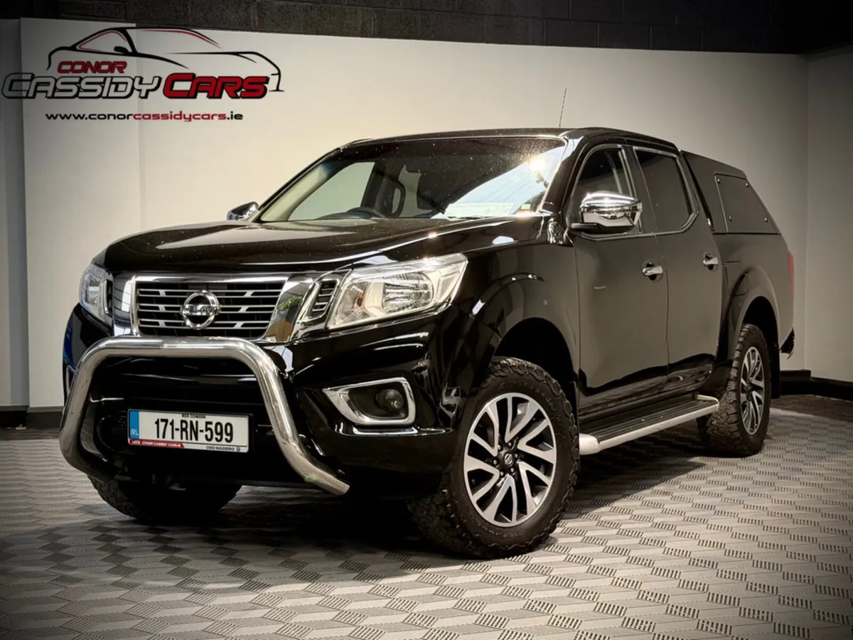 Nissan Navara NAVARA 2.3 DSL SVE // 1 OWNER FROM N - Image 1