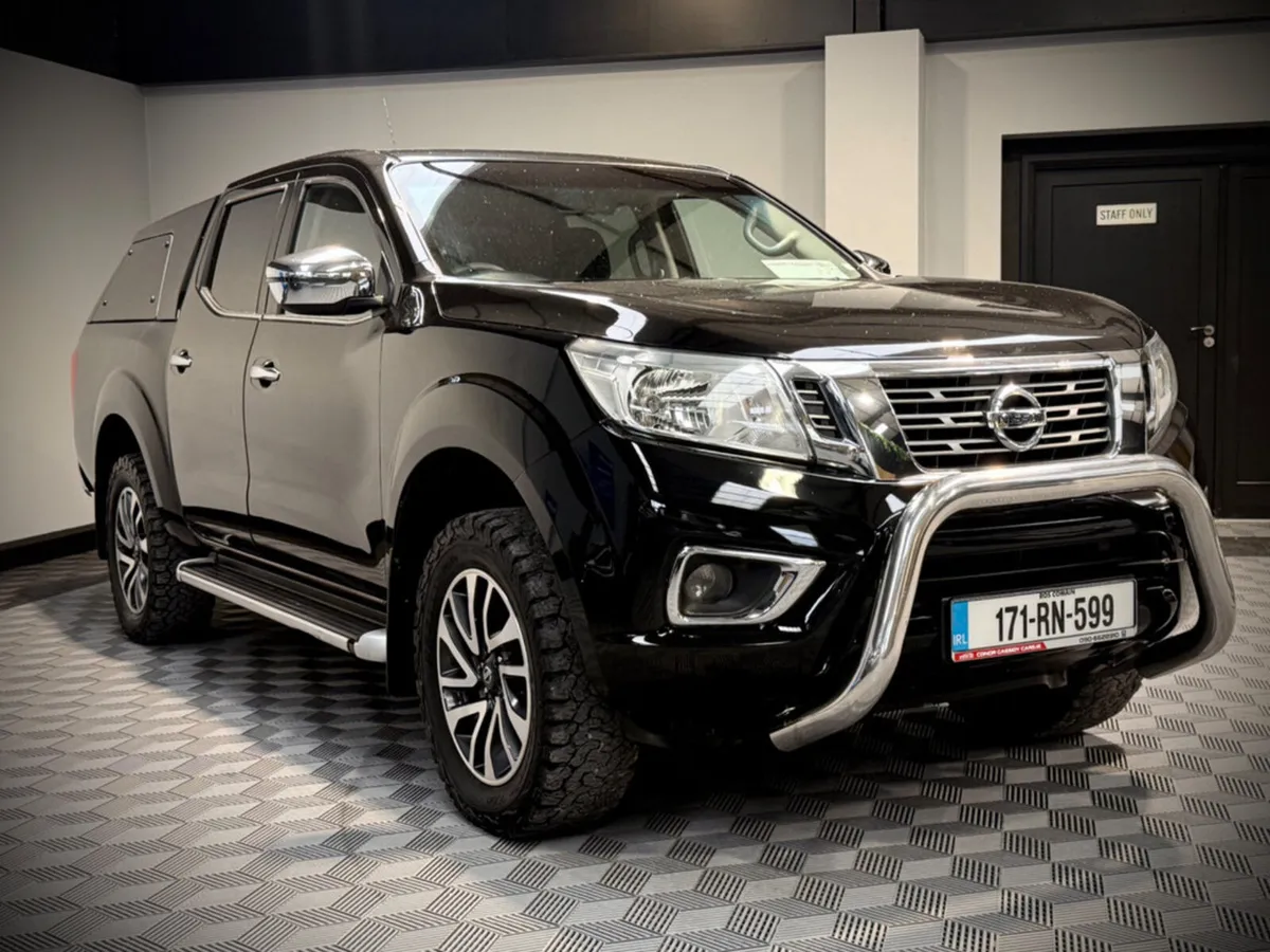 Nissan Navara NAVARA 2.3 DSL SVE // 1 OWNER FROM N - Image 3