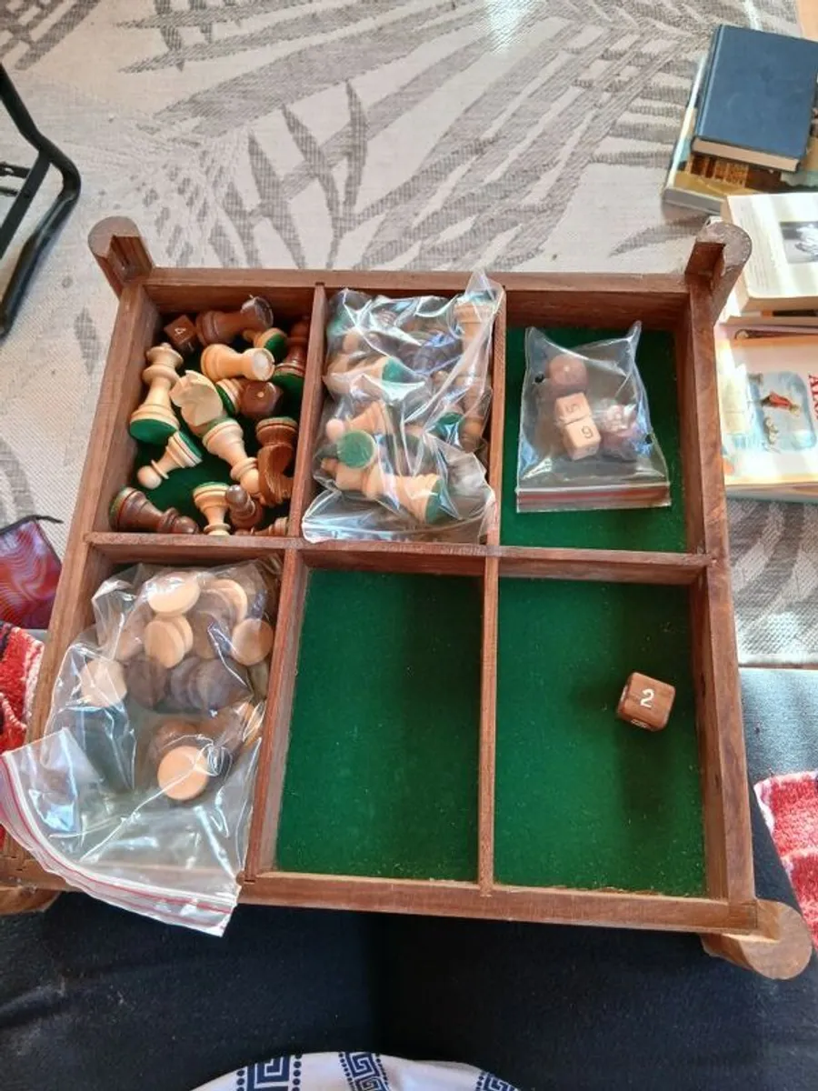 Chess and draught board game - Image 1