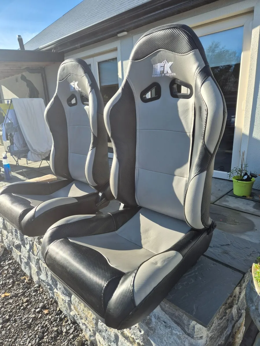 Sports seats - Image 2