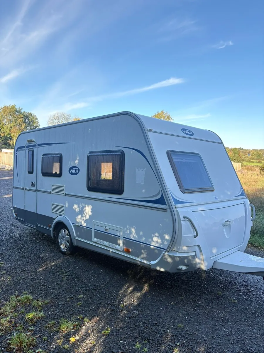 🤩2013 Hobby Wilk 440 Vida fixed bed🤩 - Image 2