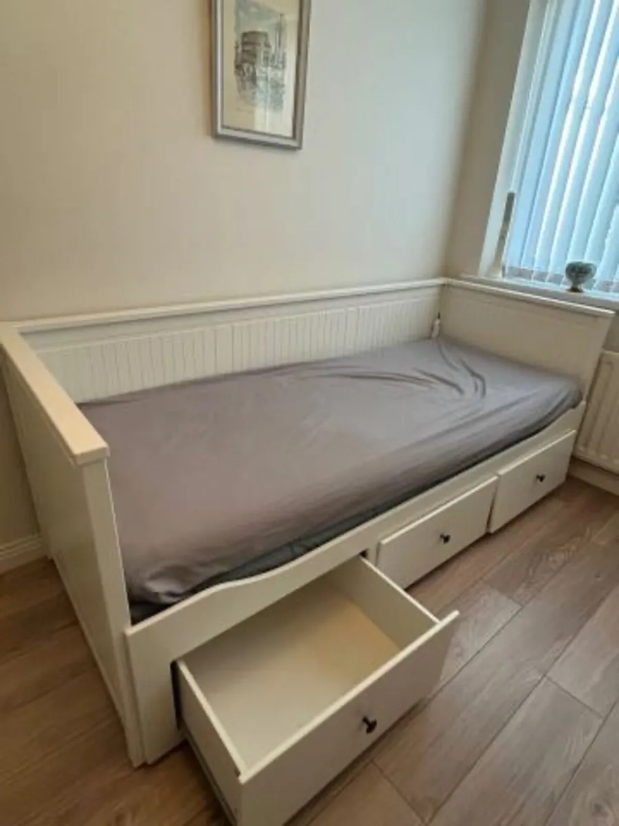 Ikea day bed - Image 1