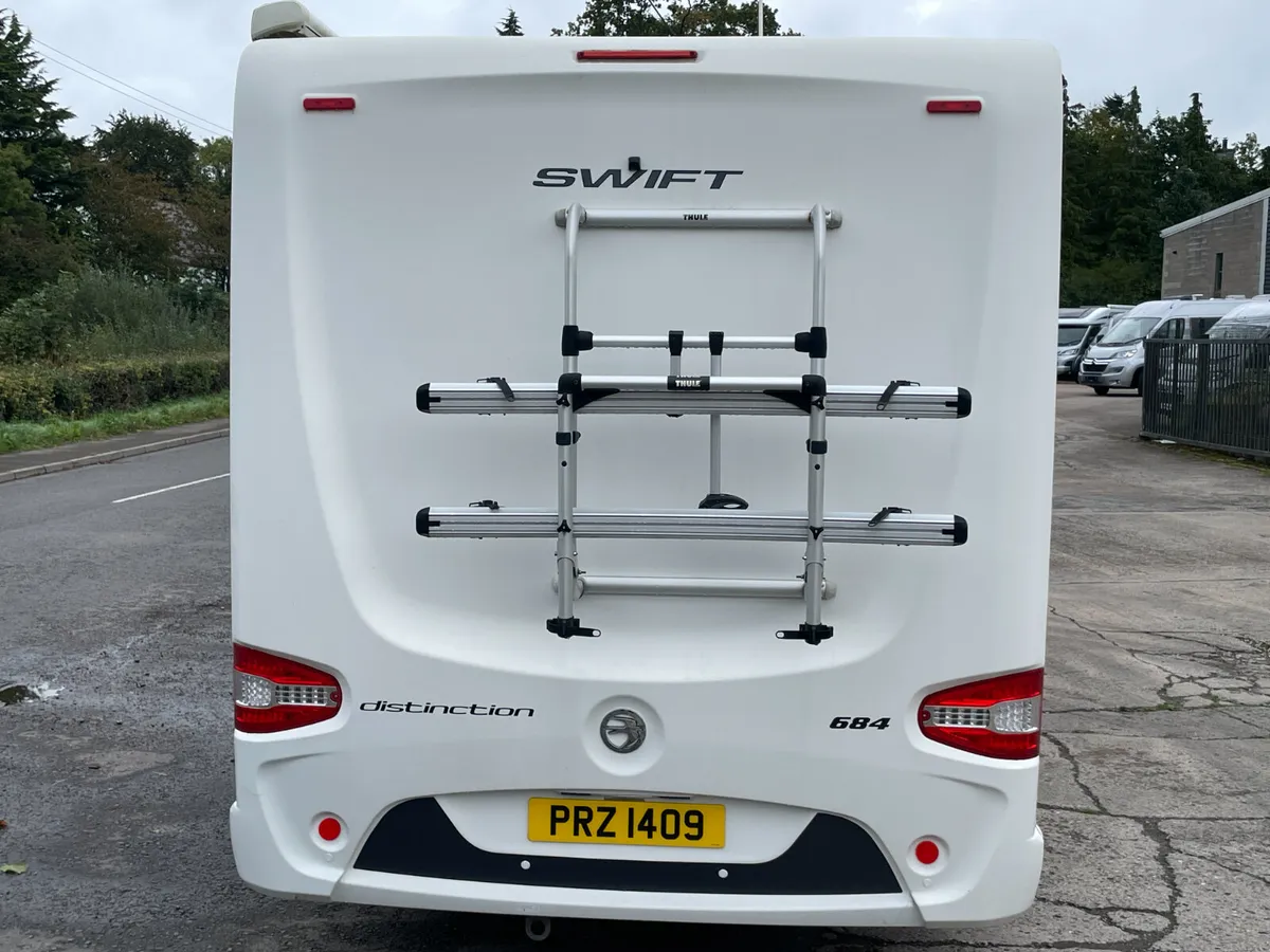2018 SWIFT DISTINCTION 684 Manual 3500KG 28000 m - Image 3