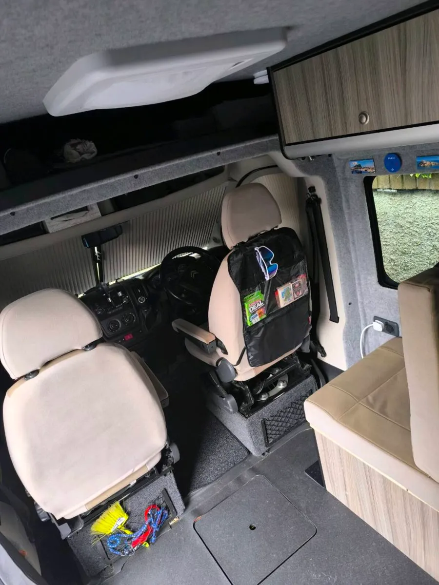 Campervan - Image 3
