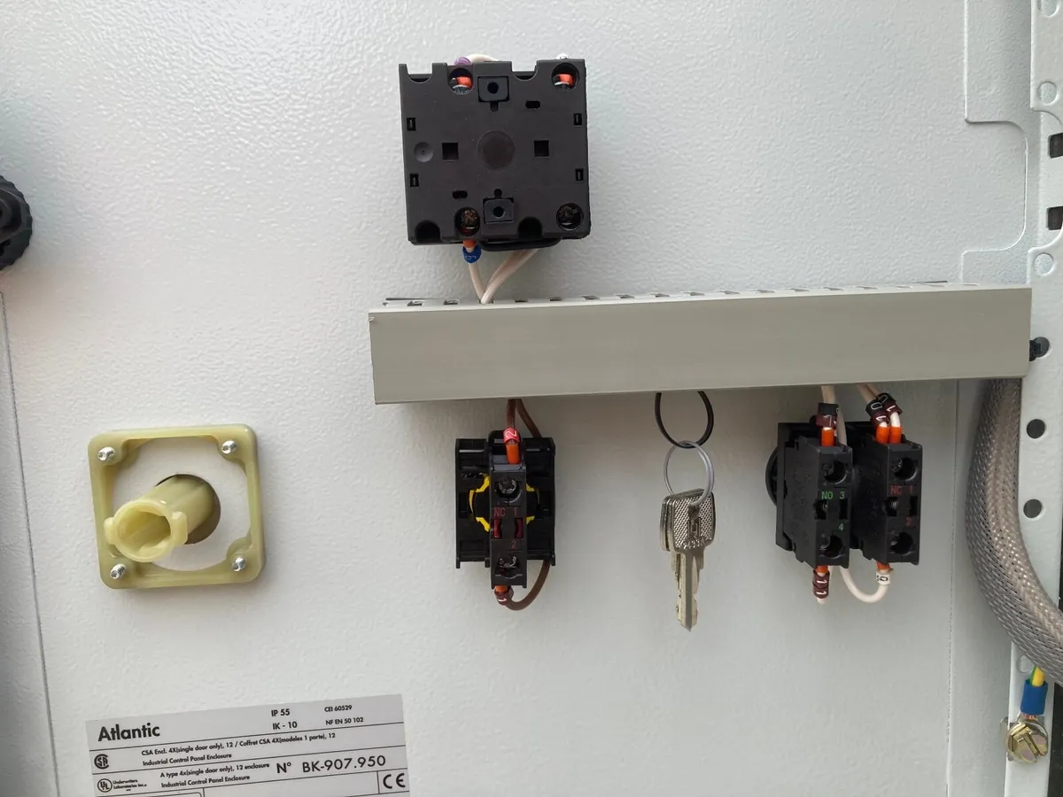 GenSub 2kW 3-Phase Pump Panel Kit + Triton Switch - Image 4