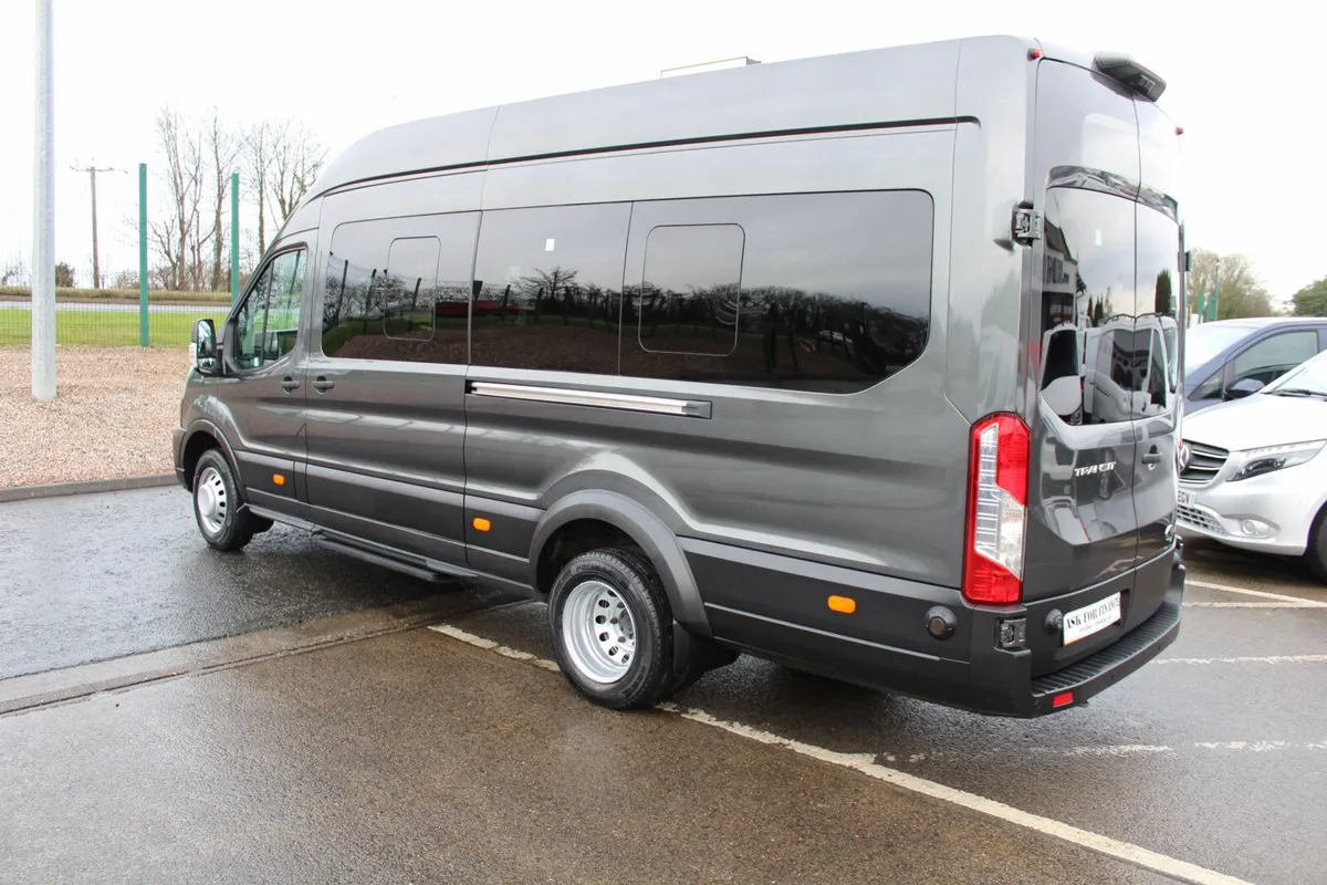 2019 Ford Transit 460 17Seat Minibus - Image 4