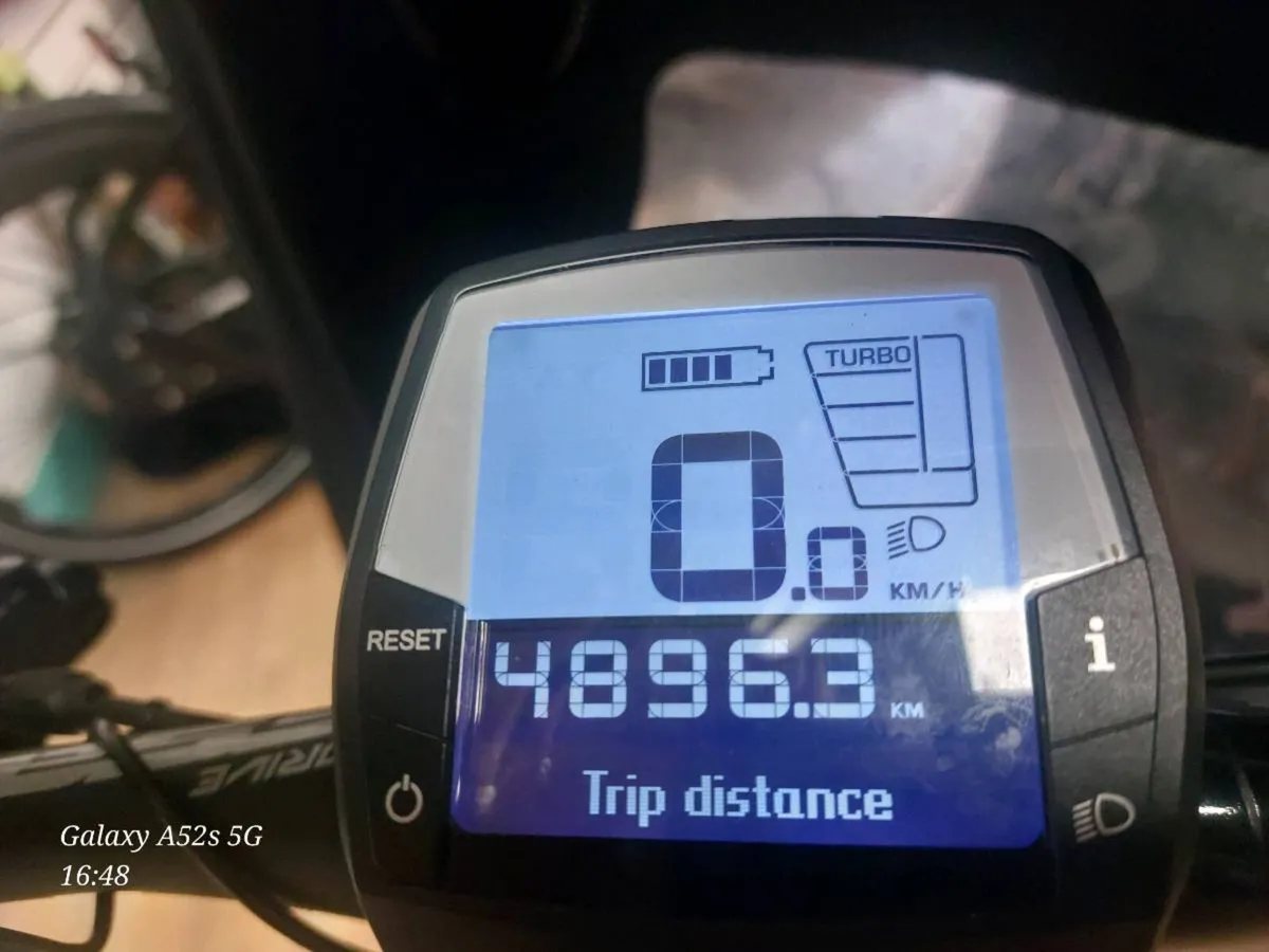 Electric bike - Image 2