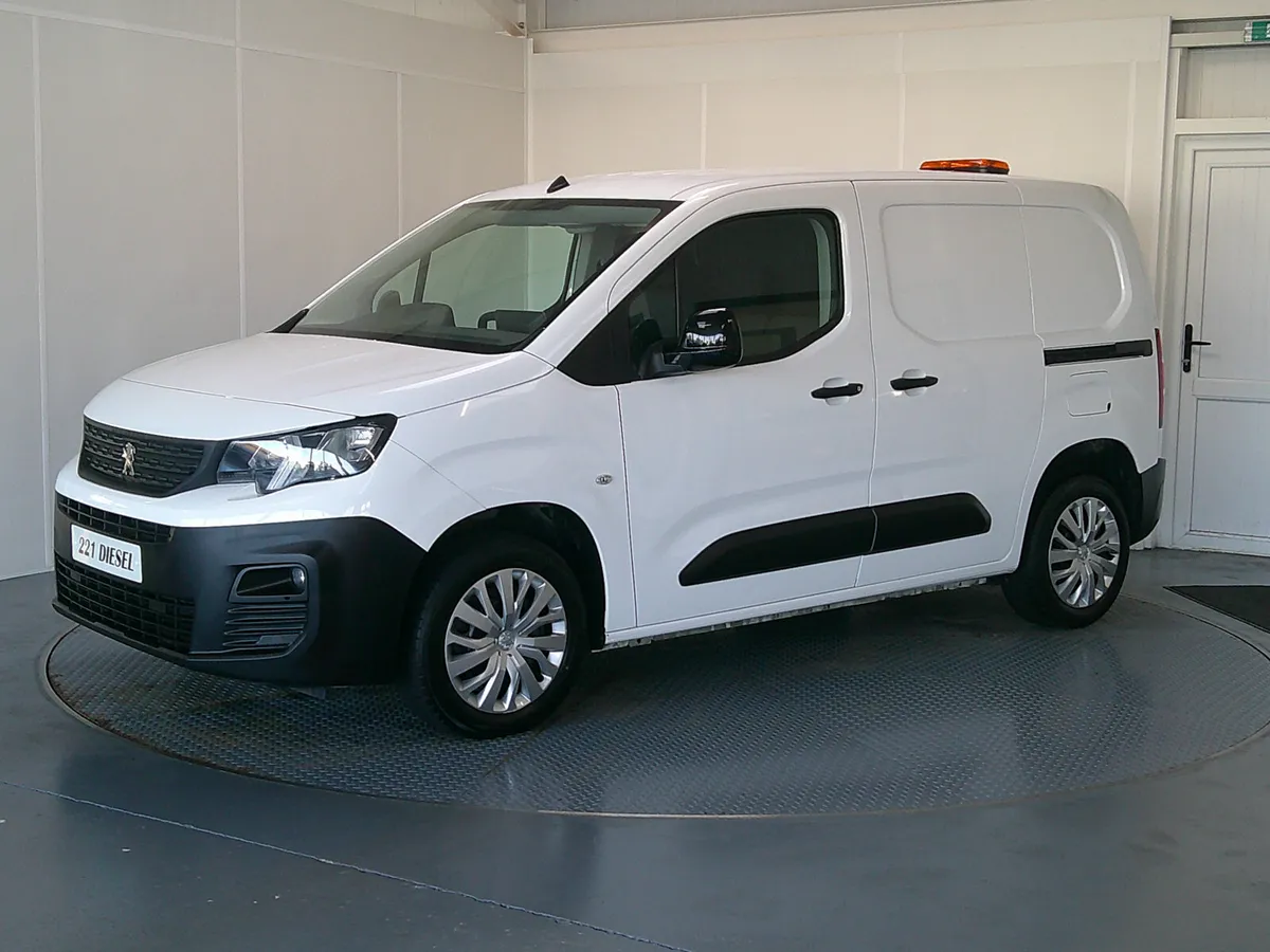 Peugeot Partner 2022 - Image 3