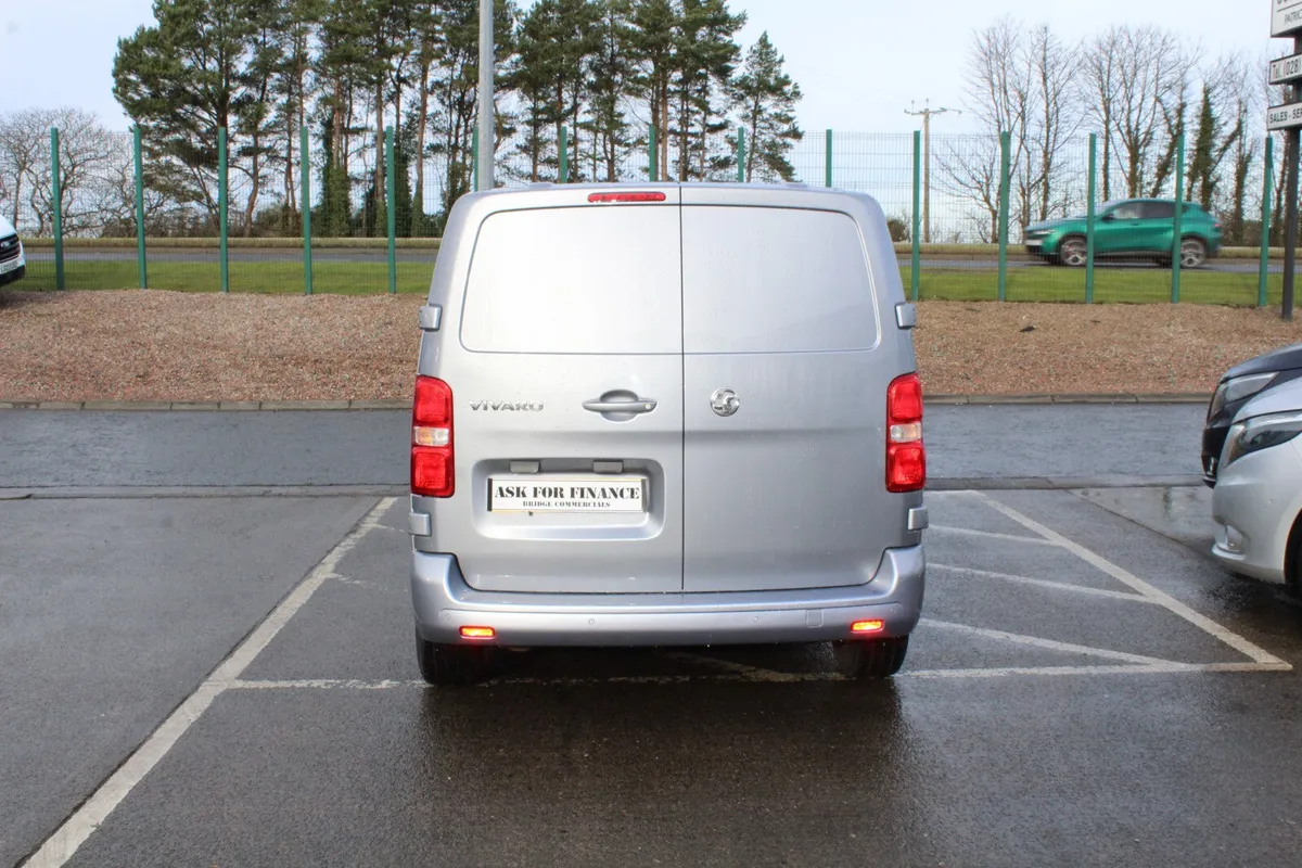 2022 Vauxhall Vivaro 2700 L1H1 Sportive - Image 4
