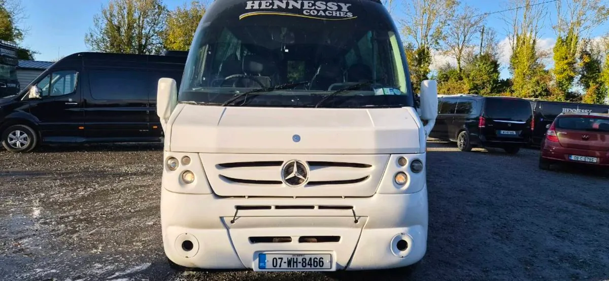 Mercedes Vario 33 seater - Image 3