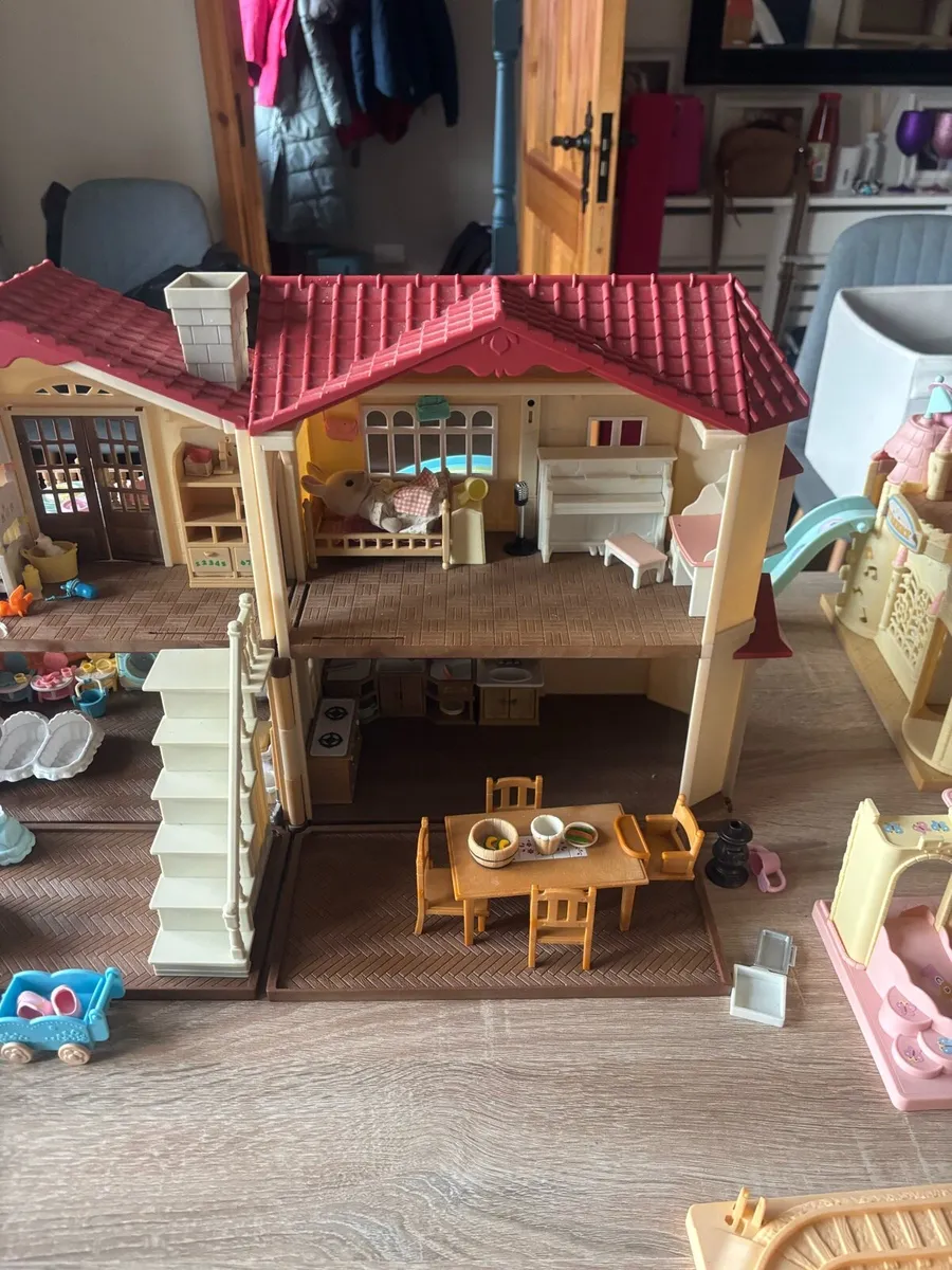 Large Sylvanian family bundle - Image 3