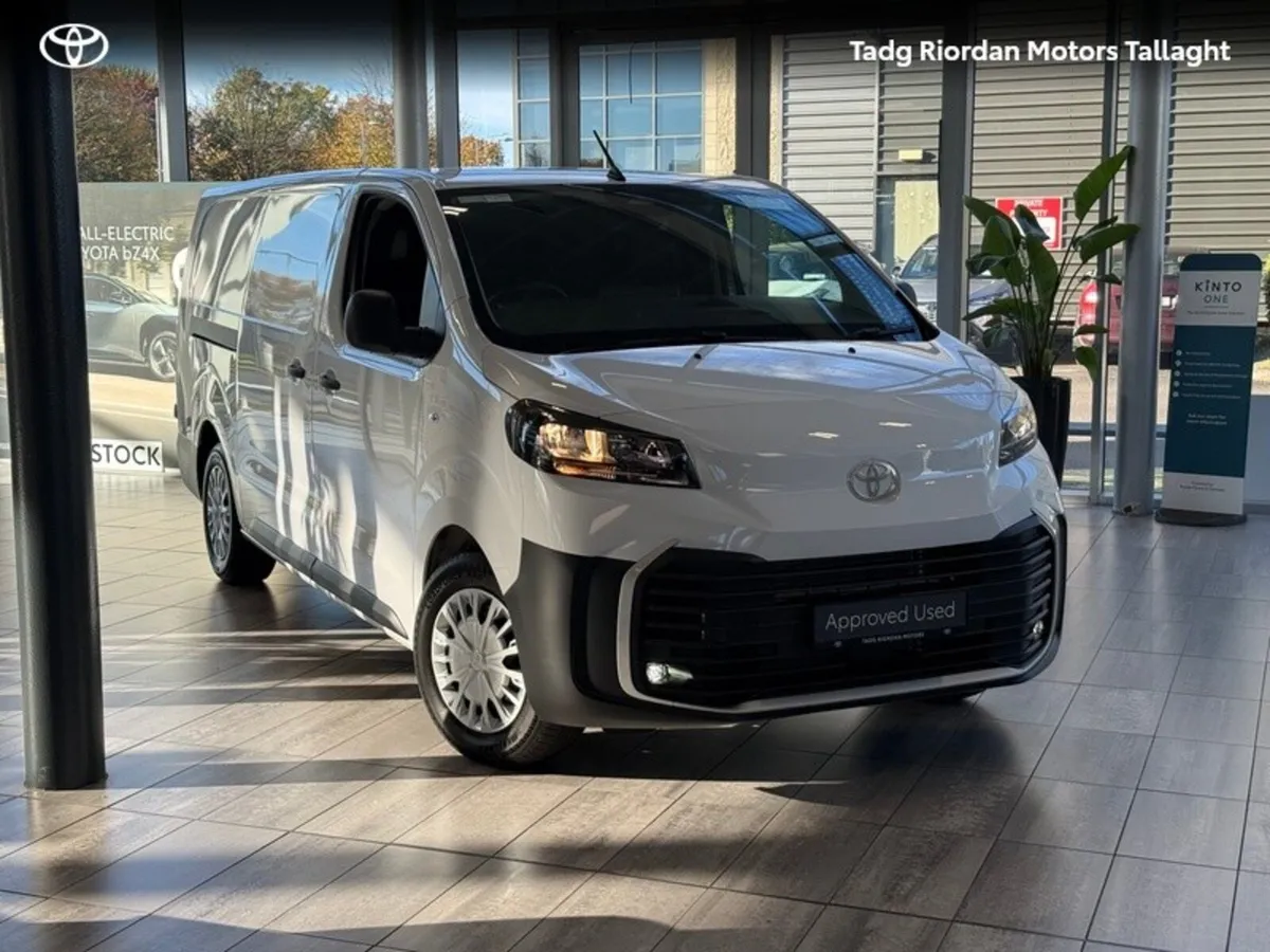 Toyota Proace BEV Showroom pre-reg - Image 1