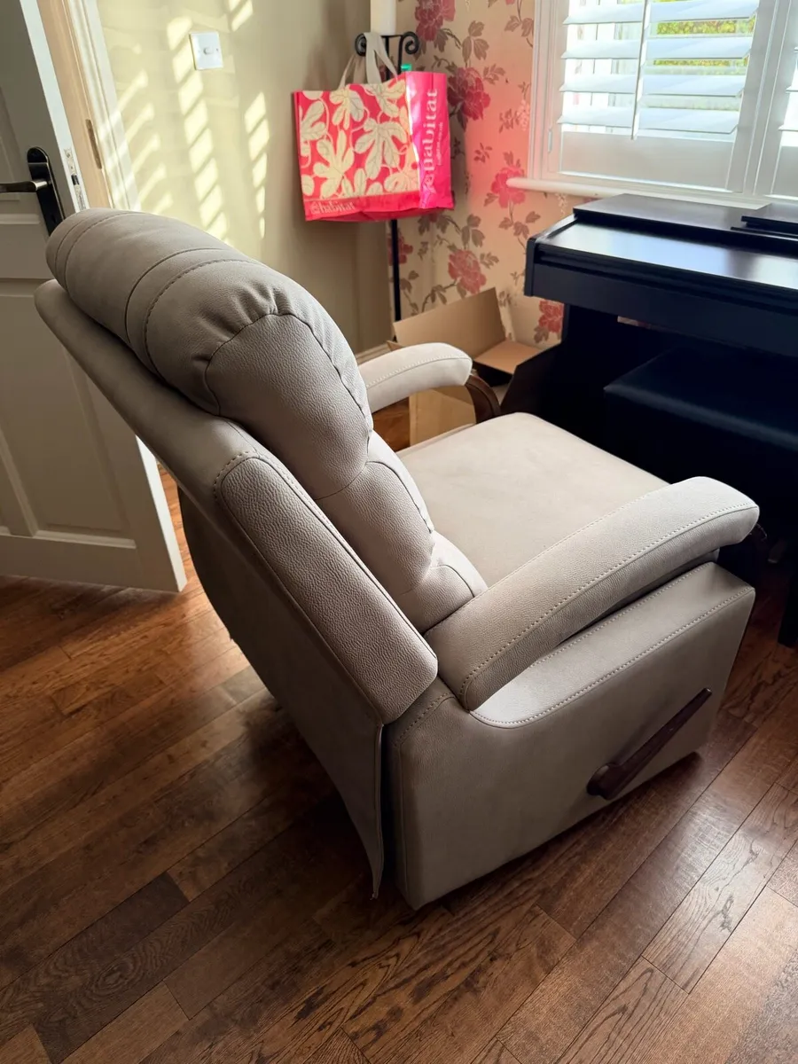 Tansey Armchair - Image 3