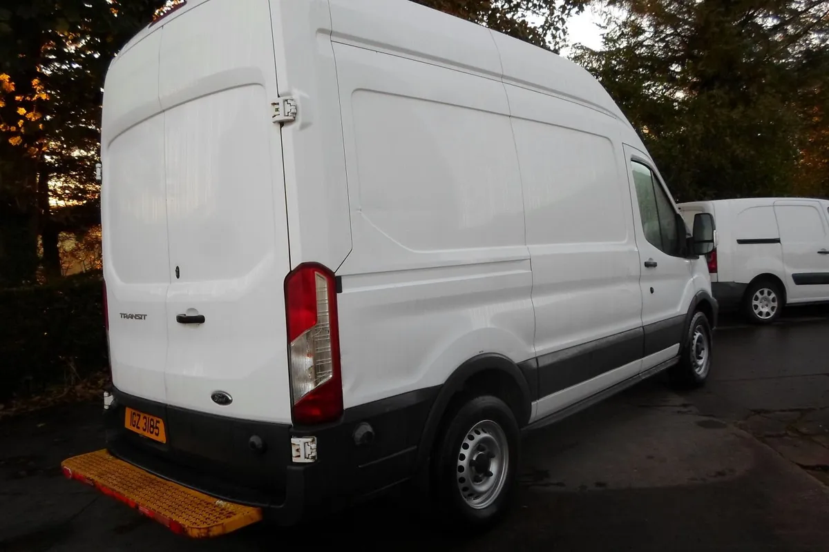 Ford Transit 2018 - Image 4