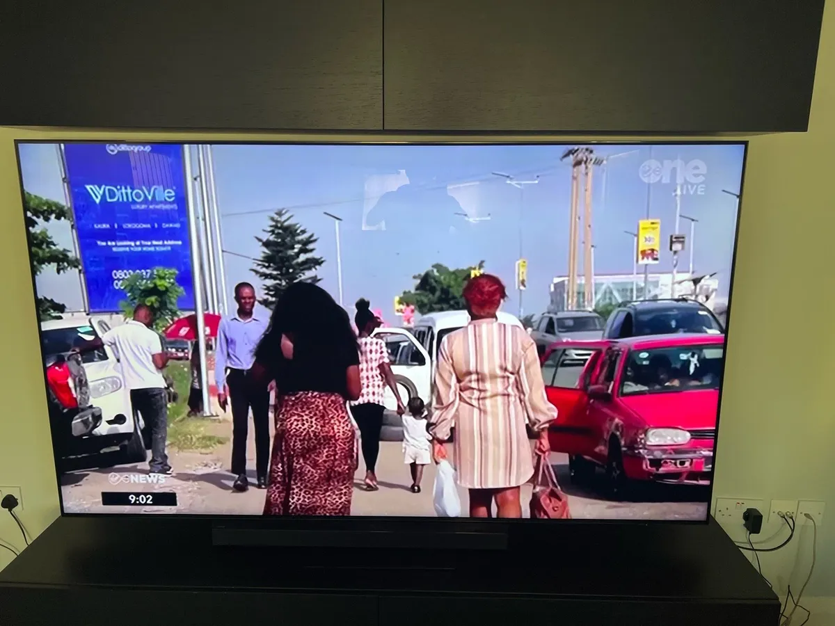 Samsung 85” tv - Image 1