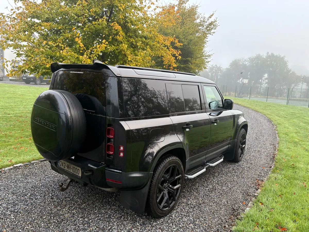Landrover defender - Image 3