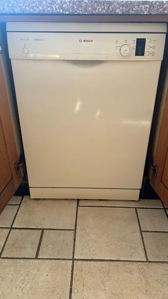 Bosch serie 2 dishwasher - Image 1