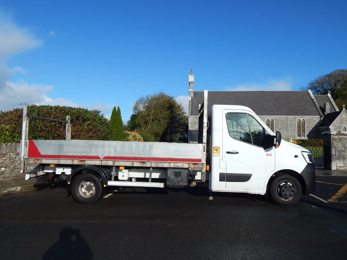 2021 Renault Master RTWD Dropside Tax & Test 07/27 - Image 1