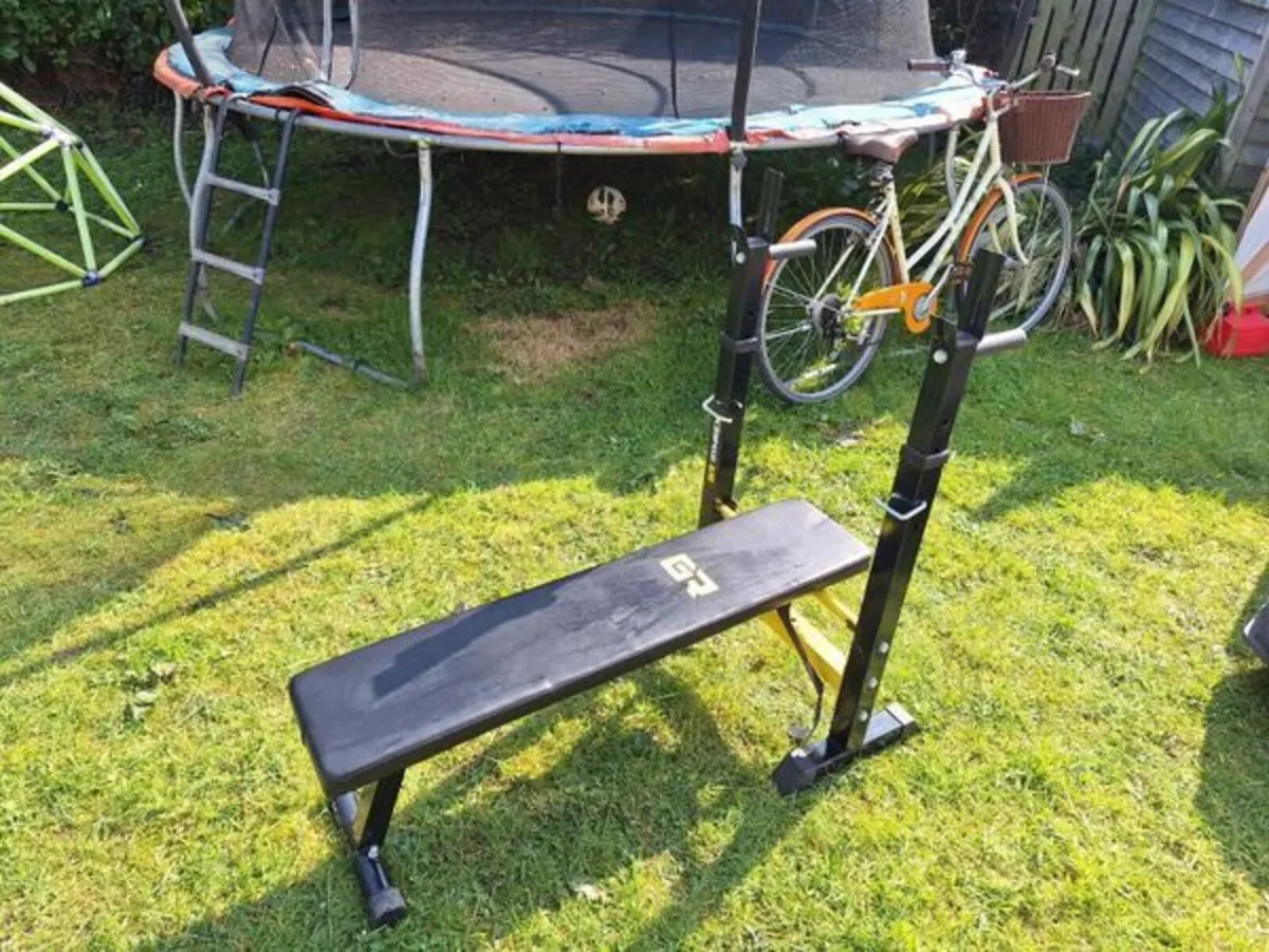 Weight bench