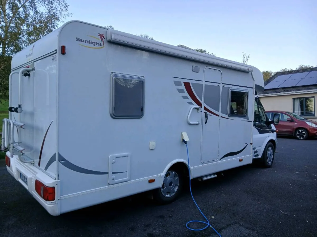 2009 T63 Motorhome - Image 2